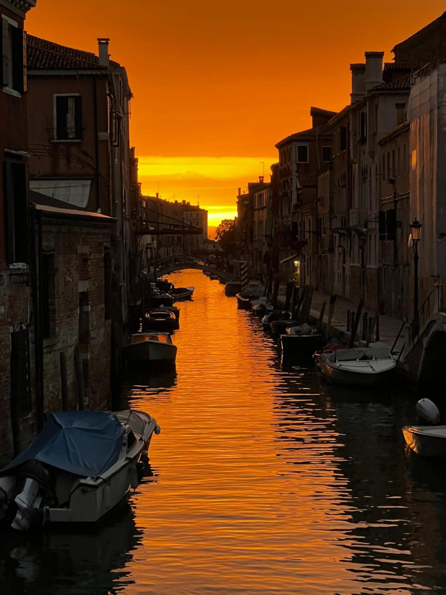 Tintoretto 1 Con Terrazza Sopra Il Tetto, 3 Bagni, 3 Grandi Camere Da Letto, Super Nuovo Venice Luaran gambar