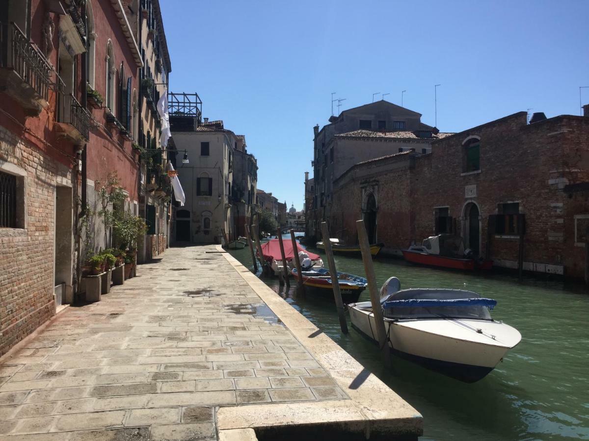 Tintoretto 1 Con Terrazza Sopra Il Tetto, 3 Bagni, 3 Grandi Camere Da Letto, Super Nuovo Venice Luaran gambar