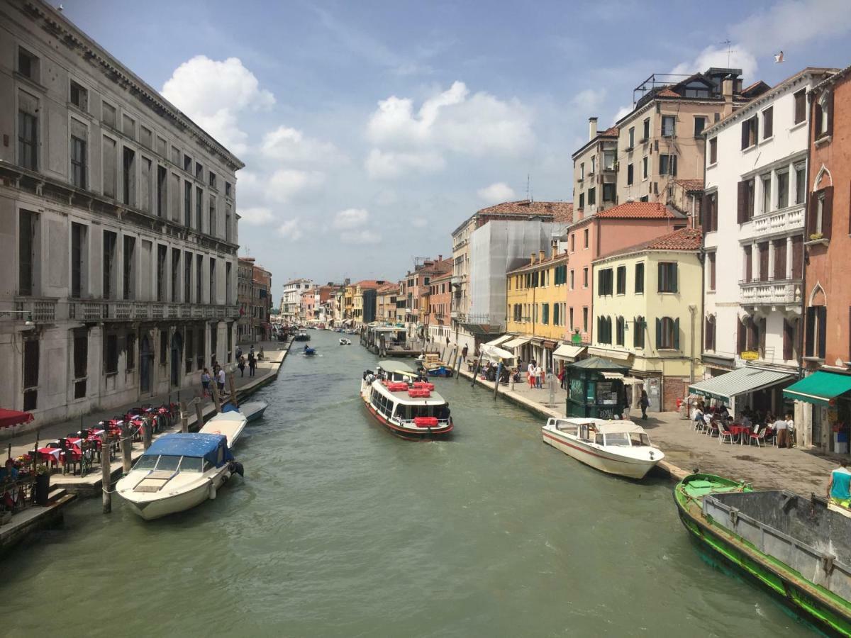 Tintoretto 1 Con Terrazza Sopra Il Tetto, 3 Bagni, 3 Grandi Camere Da Letto, Super Nuovo Venice Luaran gambar