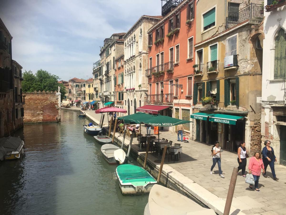 Tintoretto 1 Con Terrazza Sopra Il Tetto, 3 Bagni, 3 Grandi Camere Da Letto, Super Nuovo Venice Luaran gambar
