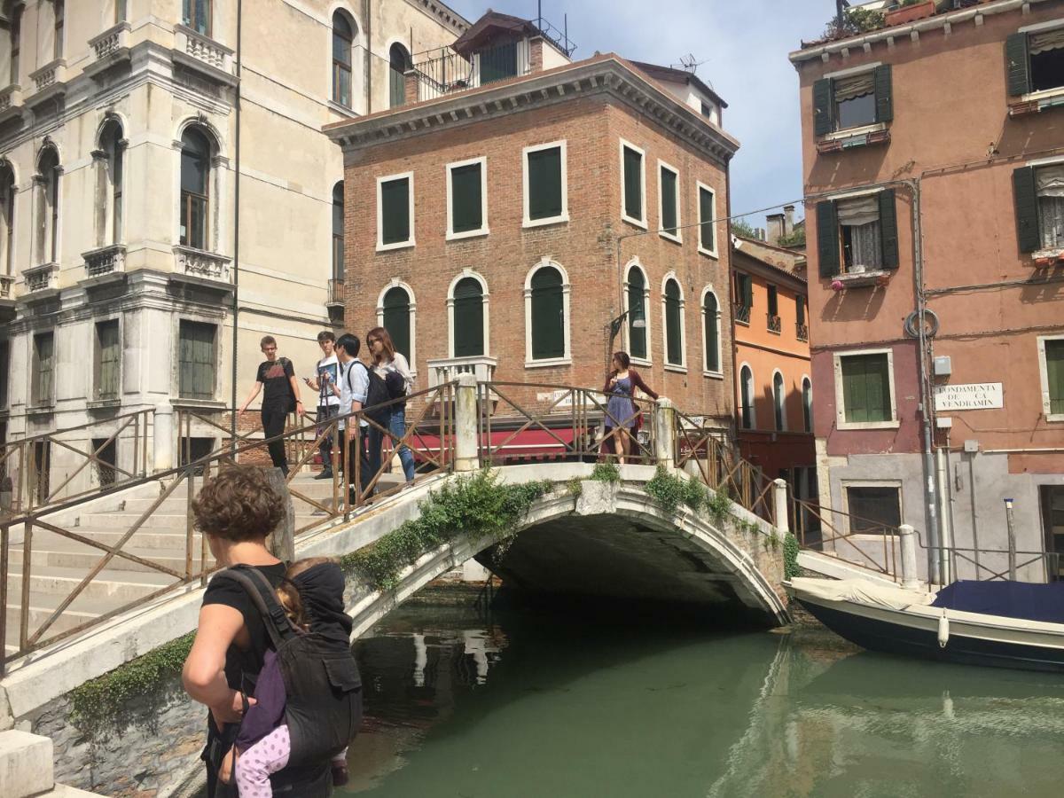 Tintoretto 1 Con Terrazza Sopra Il Tetto, 3 Bagni, 3 Grandi Camere Da Letto, Super Nuovo Venice Luaran gambar