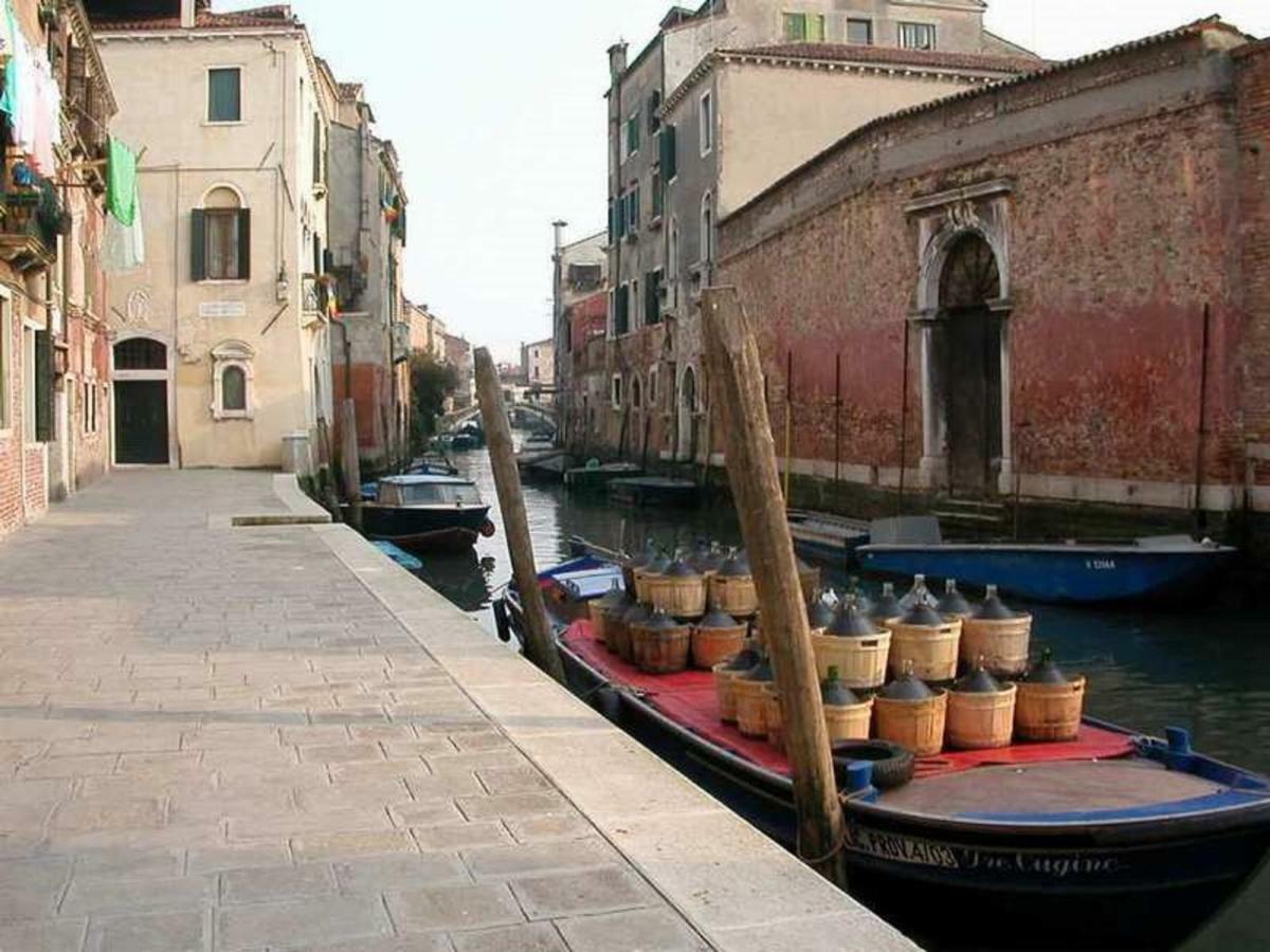 Tintoretto 1 Con Terrazza Sopra Il Tetto, 3 Bagni, 3 Grandi Camere Da Letto, Super Nuovo Venice Luaran gambar