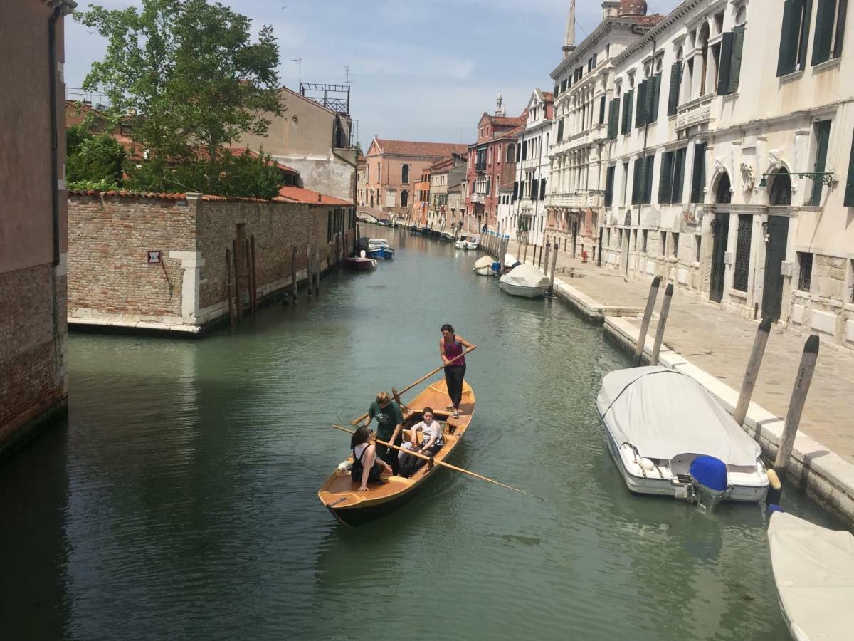 Tintoretto 1 Con Terrazza Sopra Il Tetto, 3 Bagni, 3 Grandi Camere Da Letto, Super Nuovo Venice Luaran gambar